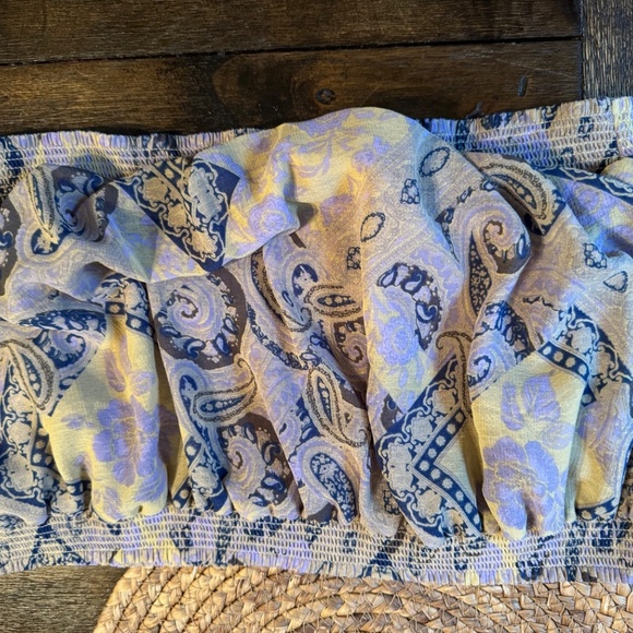 Kimchi Blue BOHO Floral Puffy Tube Top Size Large - Picture 6 of 6